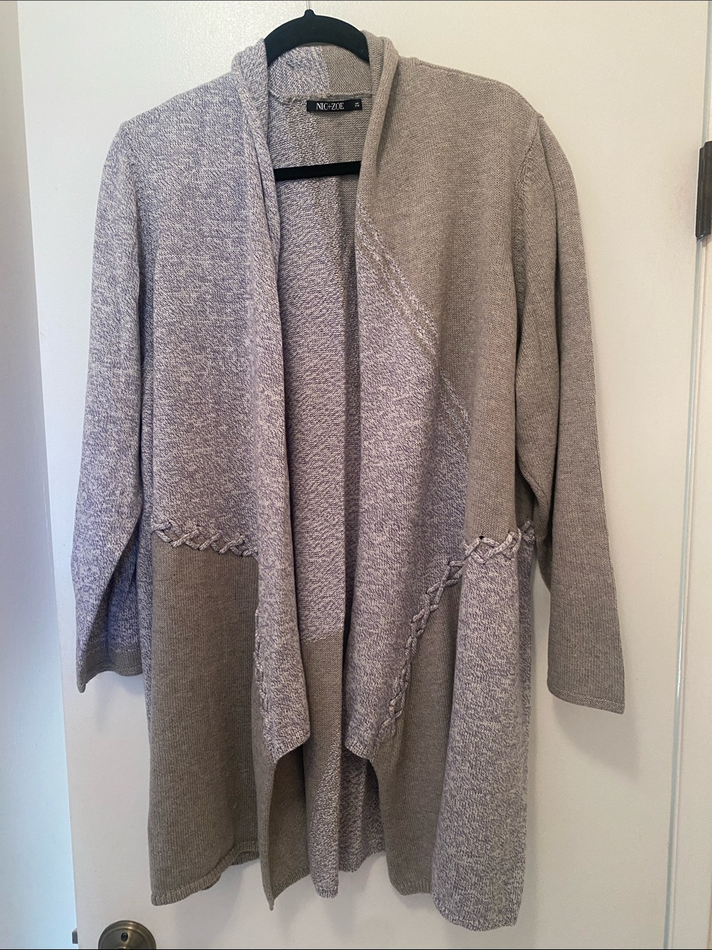NIC+ZOE Heathered Taupe and Gray Open Cardigan with Braided Pocket Detail 2X